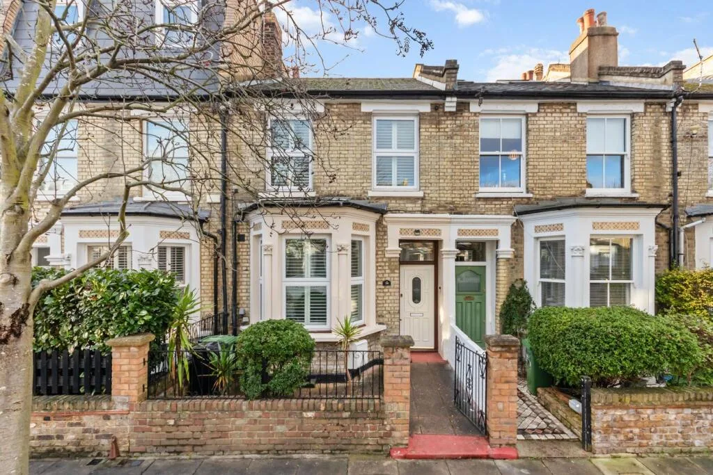 2 bedroom terraced house for rent