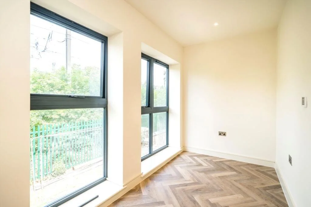 2 bedroom end of terrace house for rent