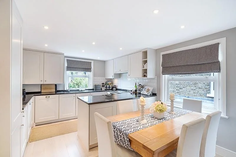 3 bedroom flat for rent