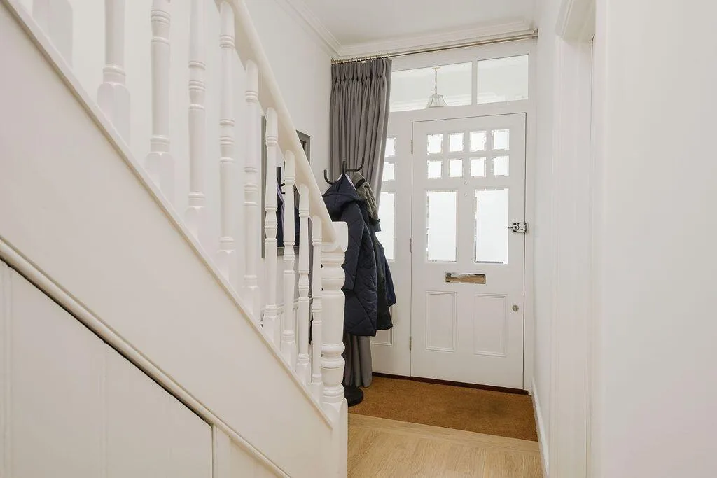 4 bedroom terraced house for rent