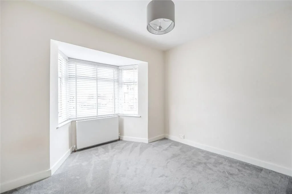 5 bedroom house for rent