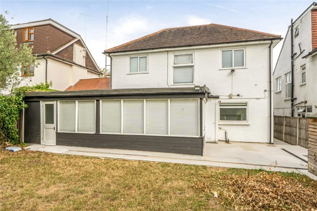 5 bedroom house for rent