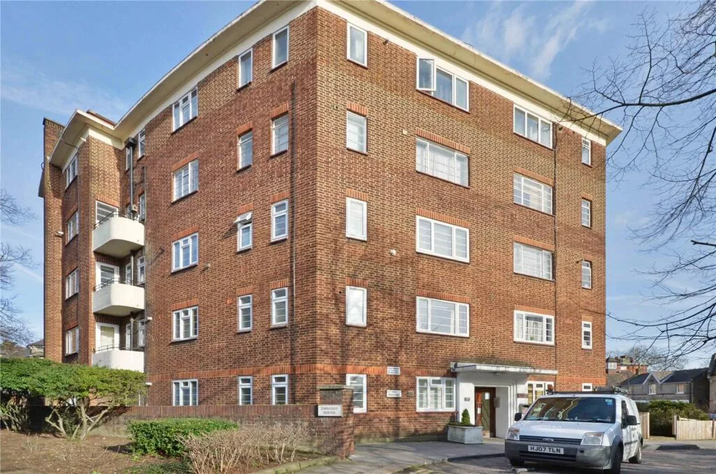 2 bedroom flat for rent