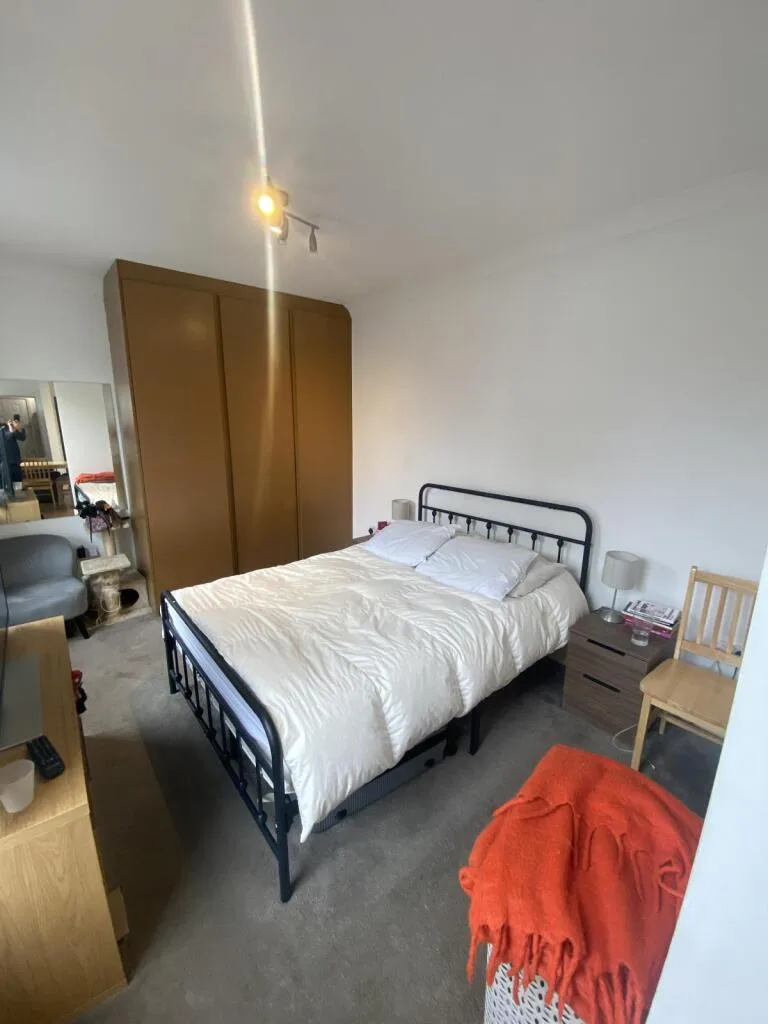 Studio flat for rent
