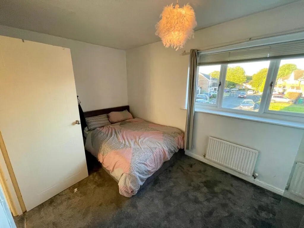 2 bedroom semi-detached house for rent