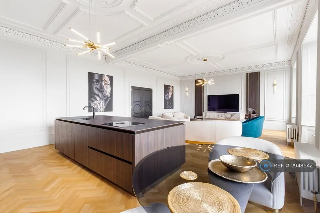 2 bedroom penthouse for rent