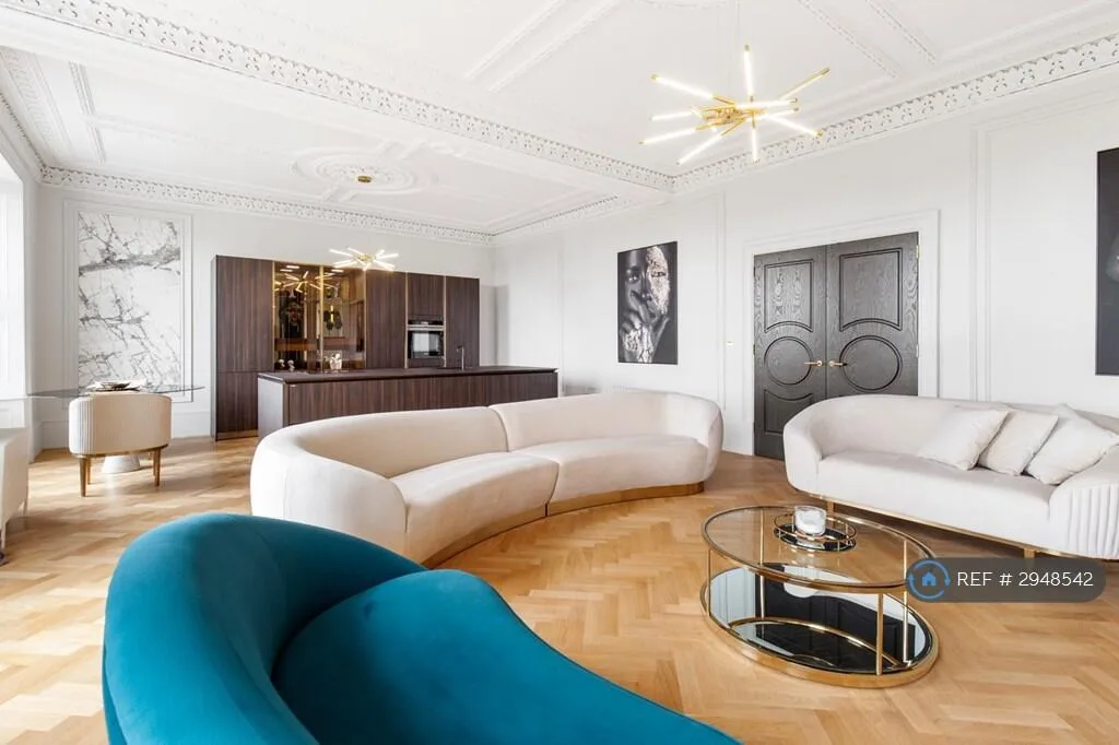 2 bedroom penthouse for rent