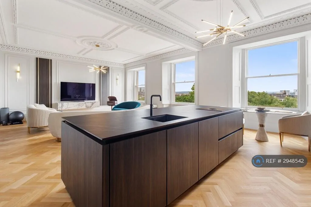 2 bedroom penthouse for rent