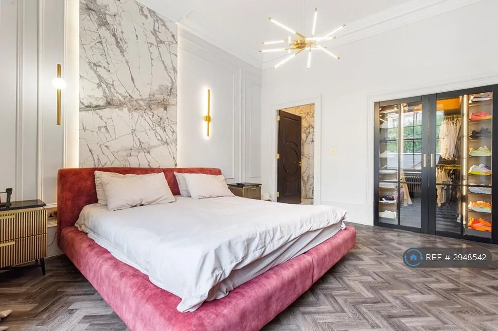 2 bedroom penthouse for rent