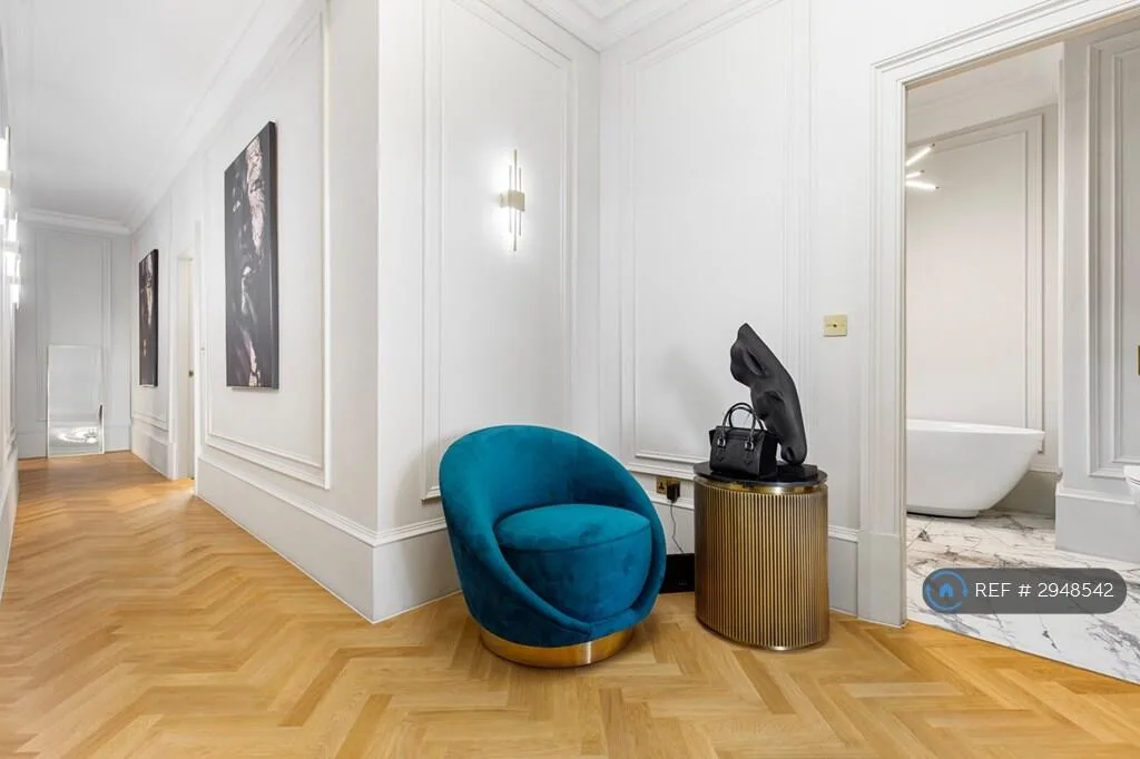 2 bedroom penthouse for rent