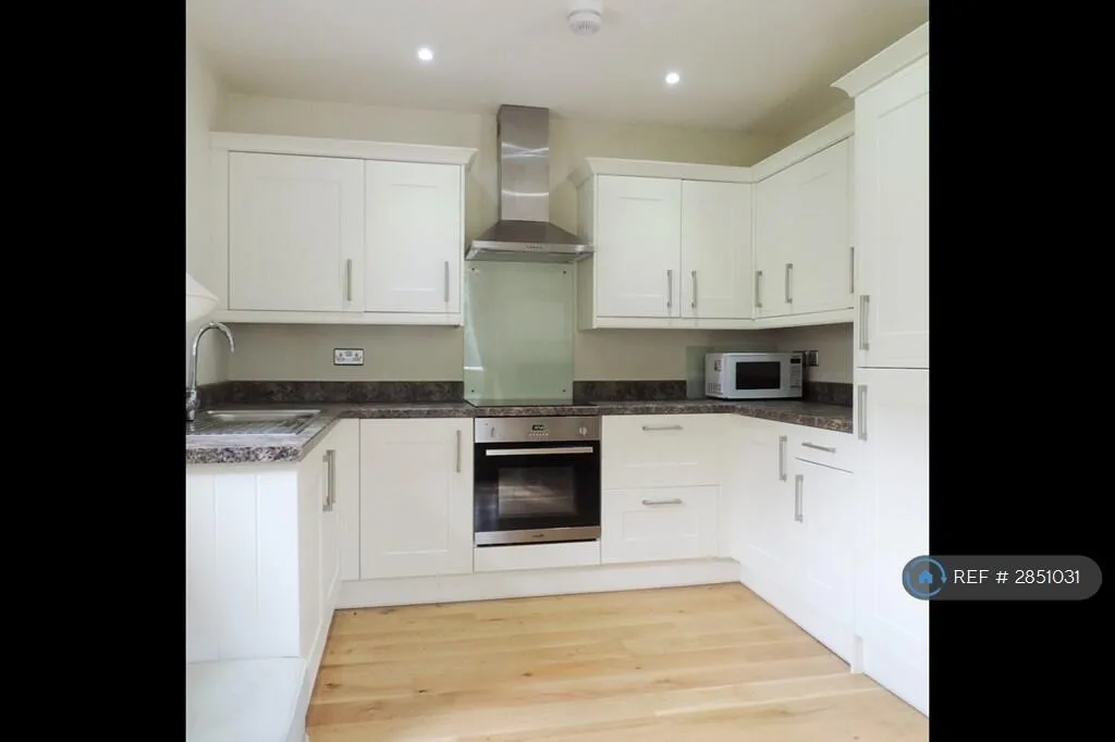 3 bedroom detached house for rent
