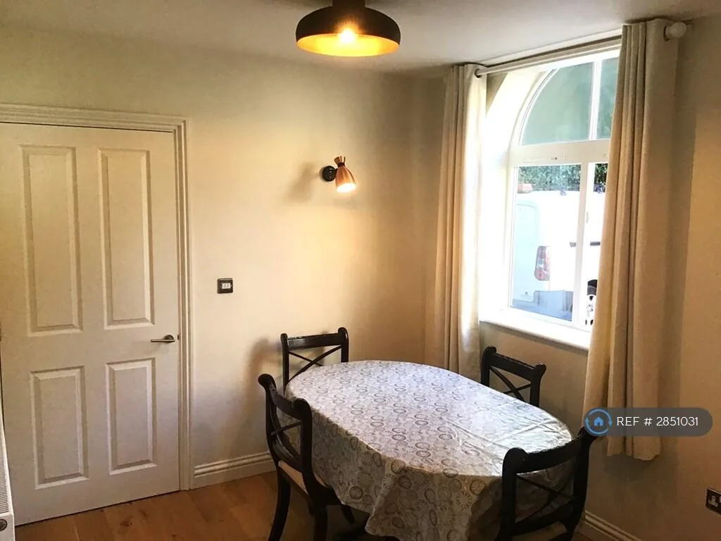 3 bedroom detached house for rent