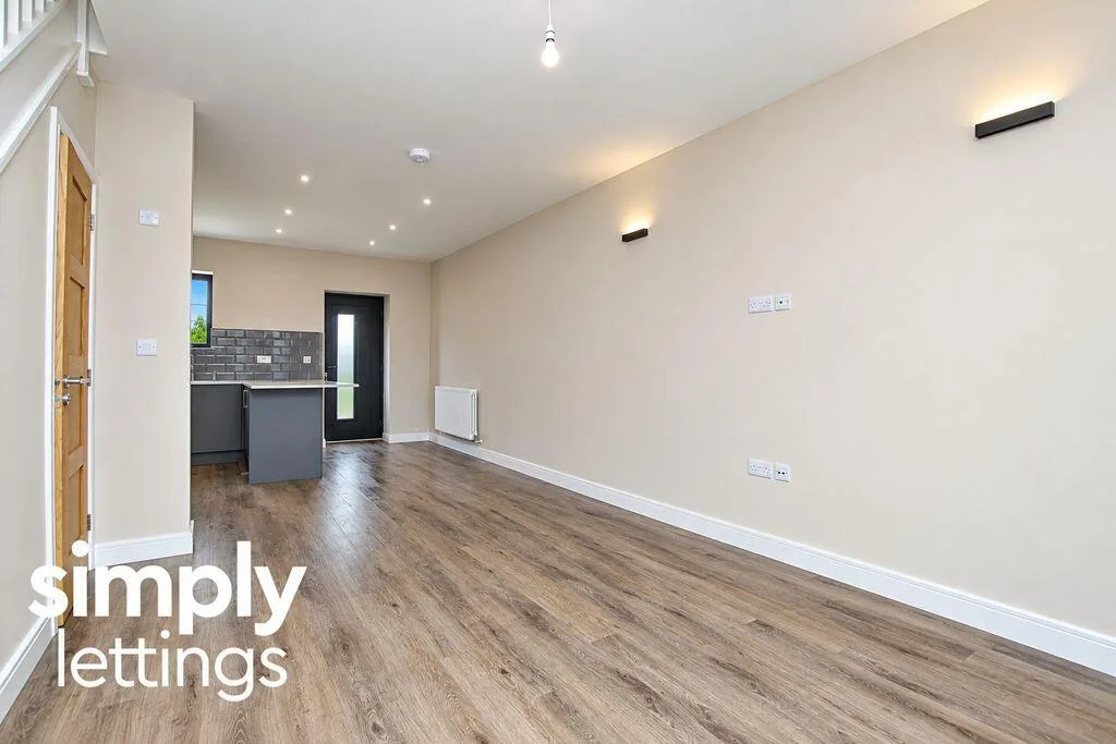 2 bedroom house for rent
