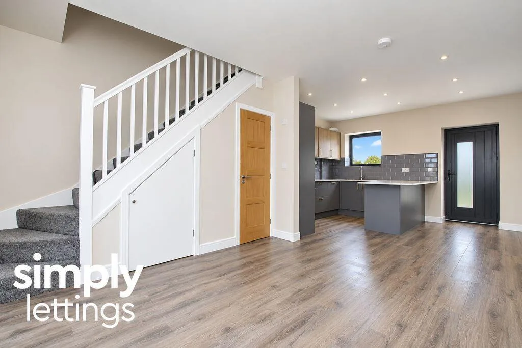 2 bedroom house for rent