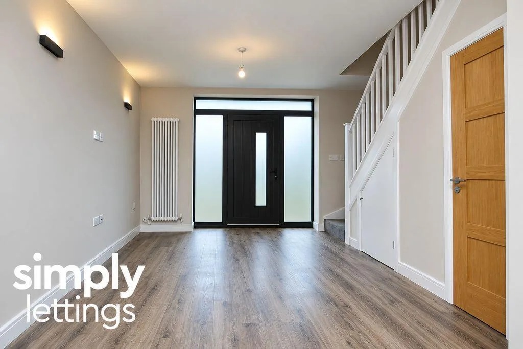 2 bedroom house for rent
