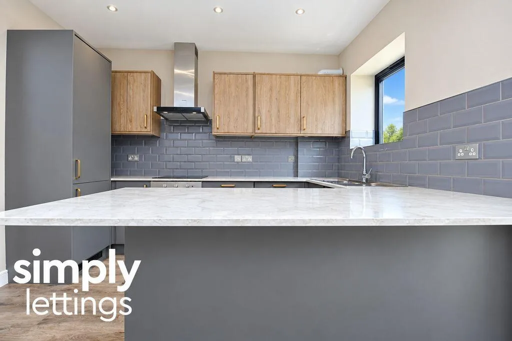 2 bedroom house for rent