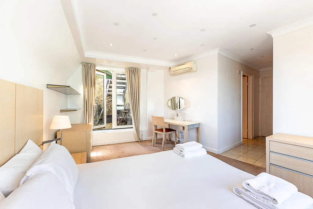 3 bedroom flat for rent