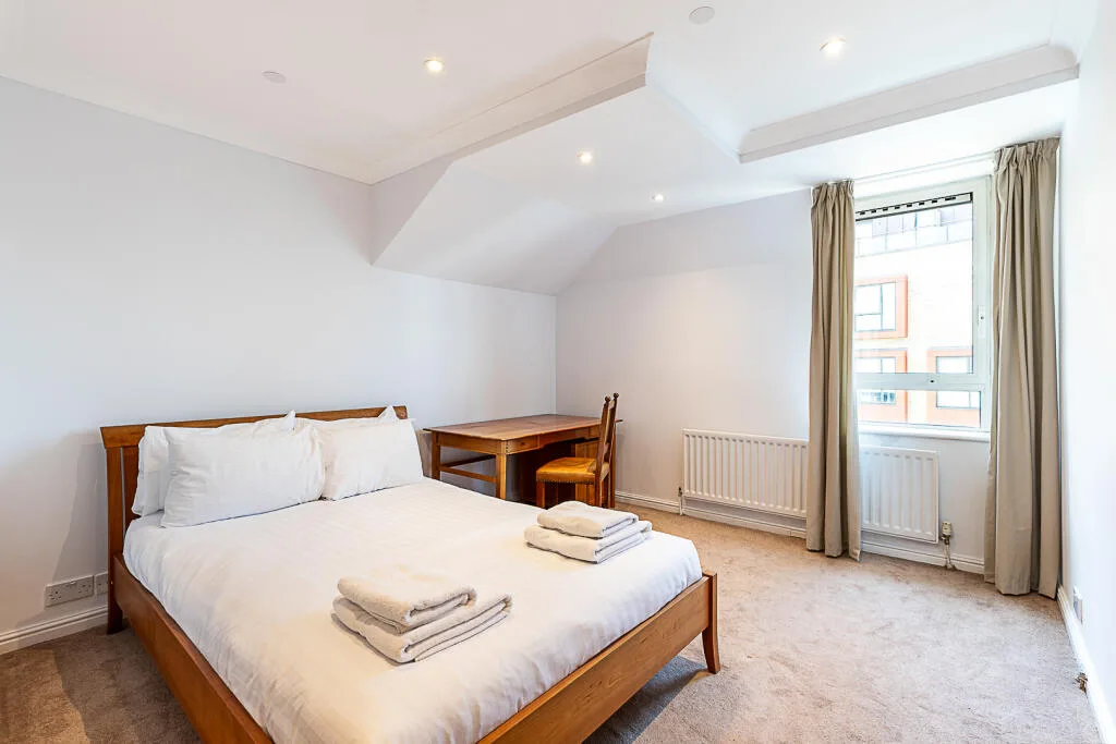 3 bedroom flat for rent