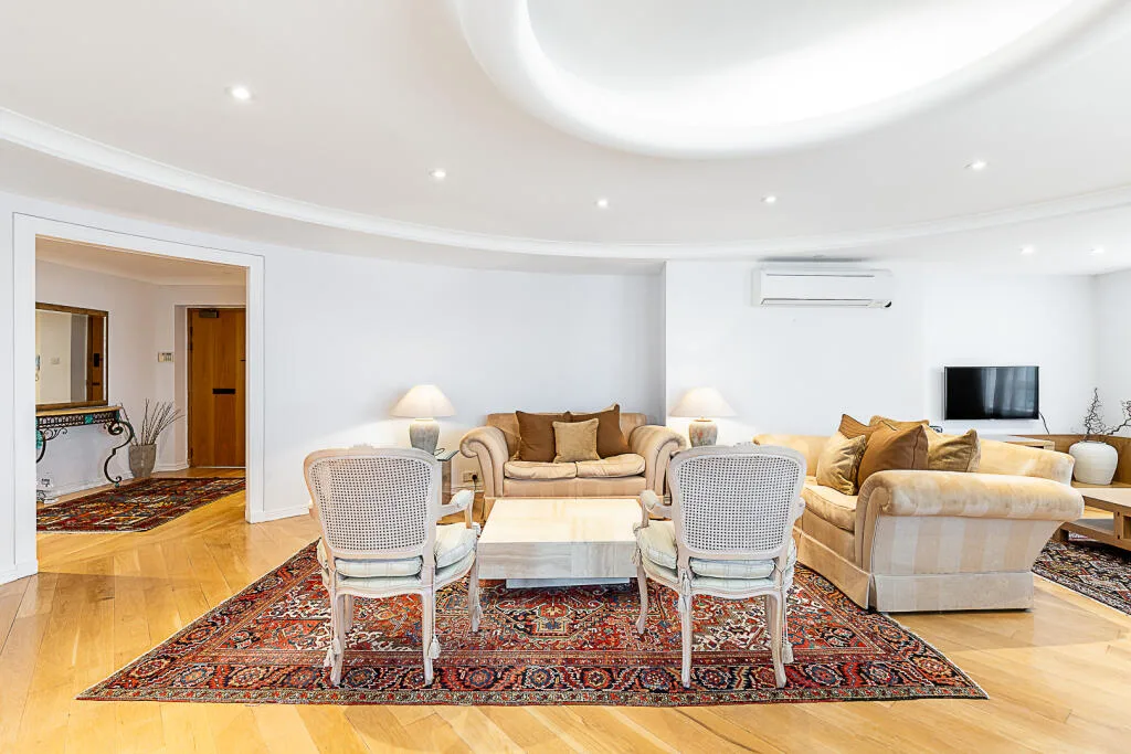 3 bedroom flat for rent