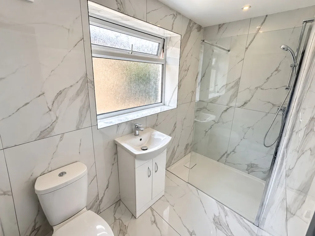 4 bedroom flat for rent