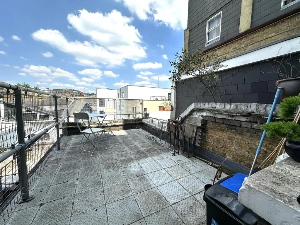 Studio flat for rent