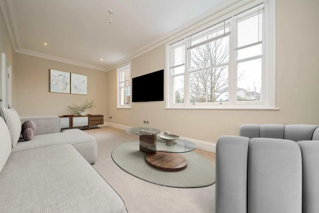 4 bedroom semi-detached house for rent