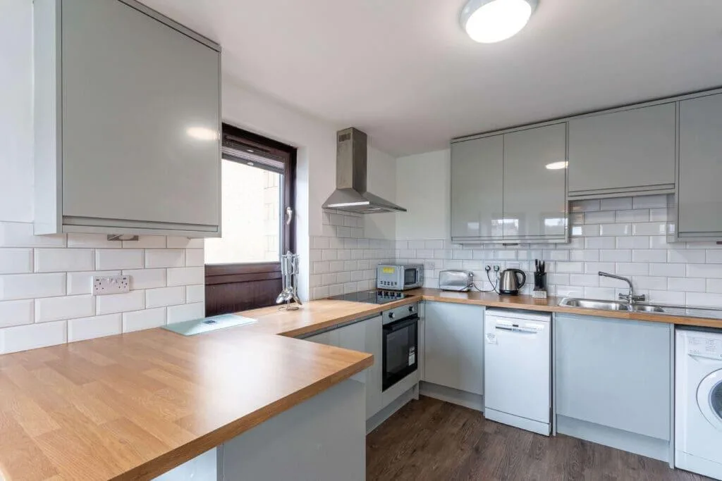 4 bedroom flat for rent