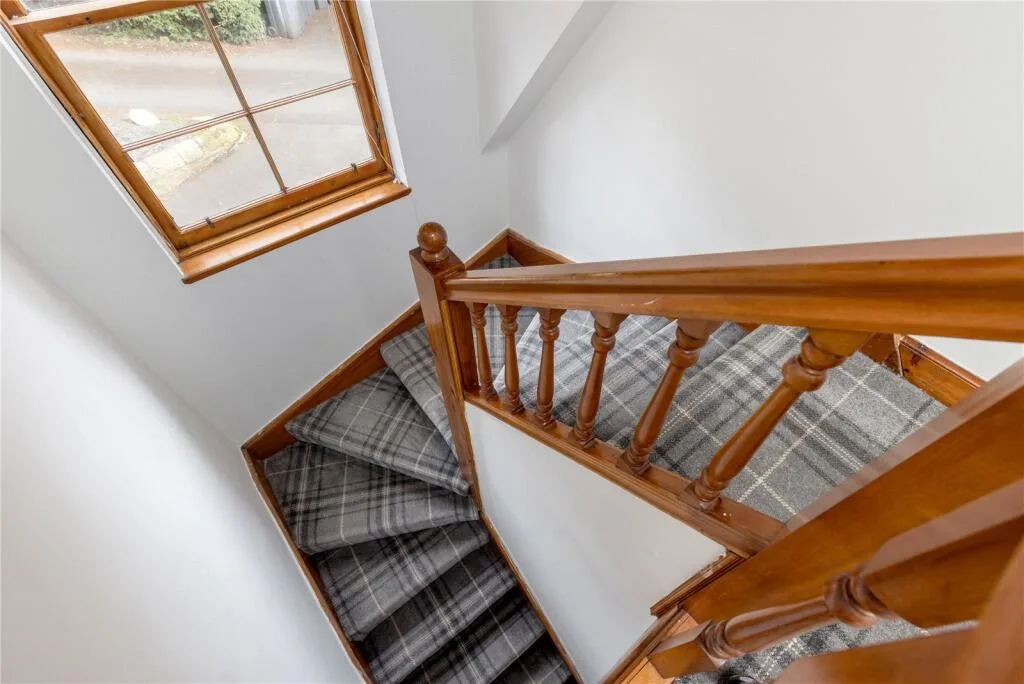 3 bedroom link detached house for rent