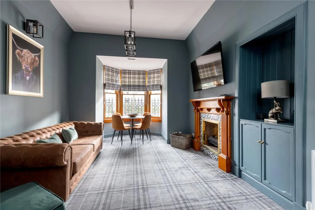 3 bedroom link detached house for rent