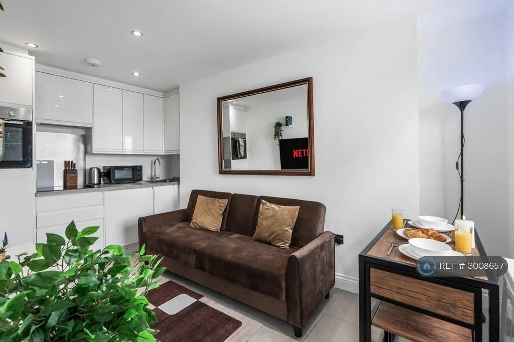 1 bedroom flat for rent