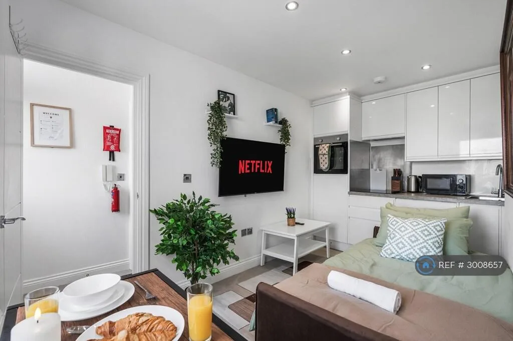 1 bedroom flat for rent