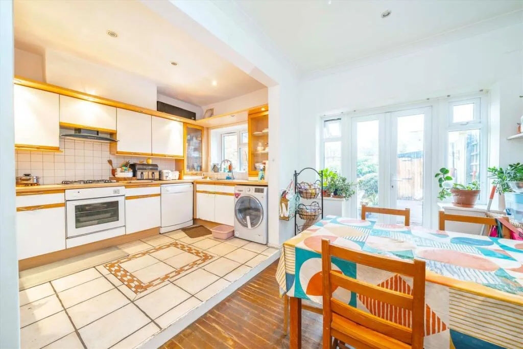 3 bedroom terraced house for rent