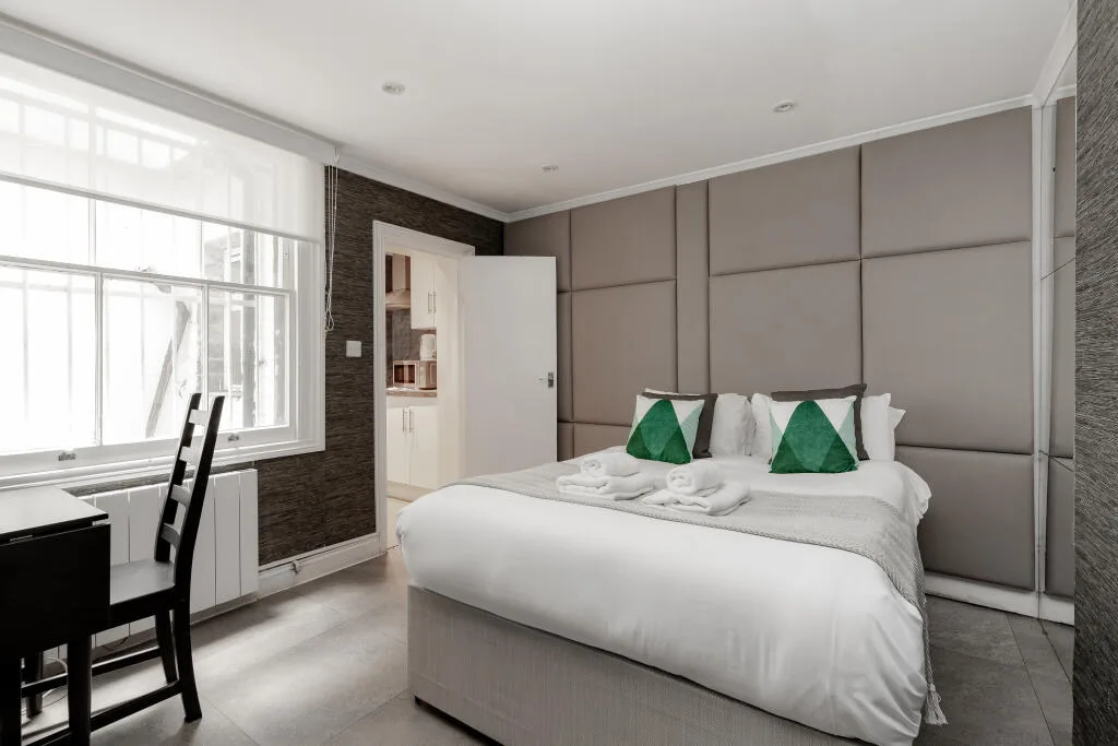 Studio flat for rent
