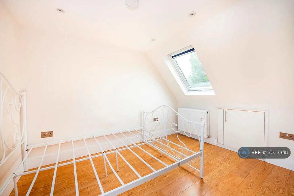 3 bedroom flat for rent