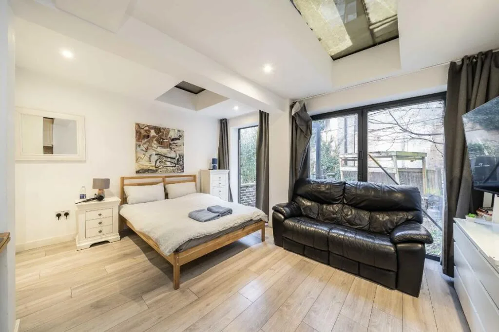 2 bedroom flat for rent