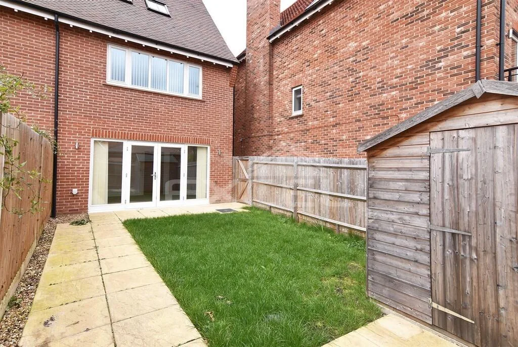 3 bedroom apartment for rent