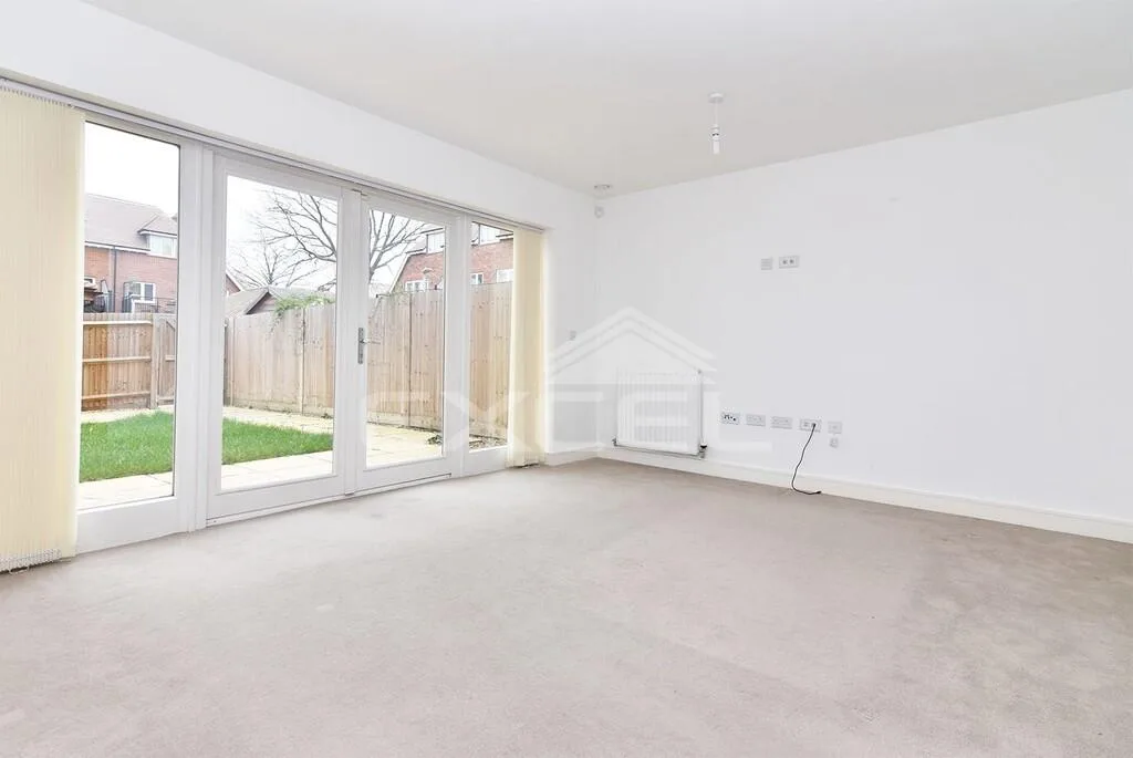 3 bedroom apartment for rent