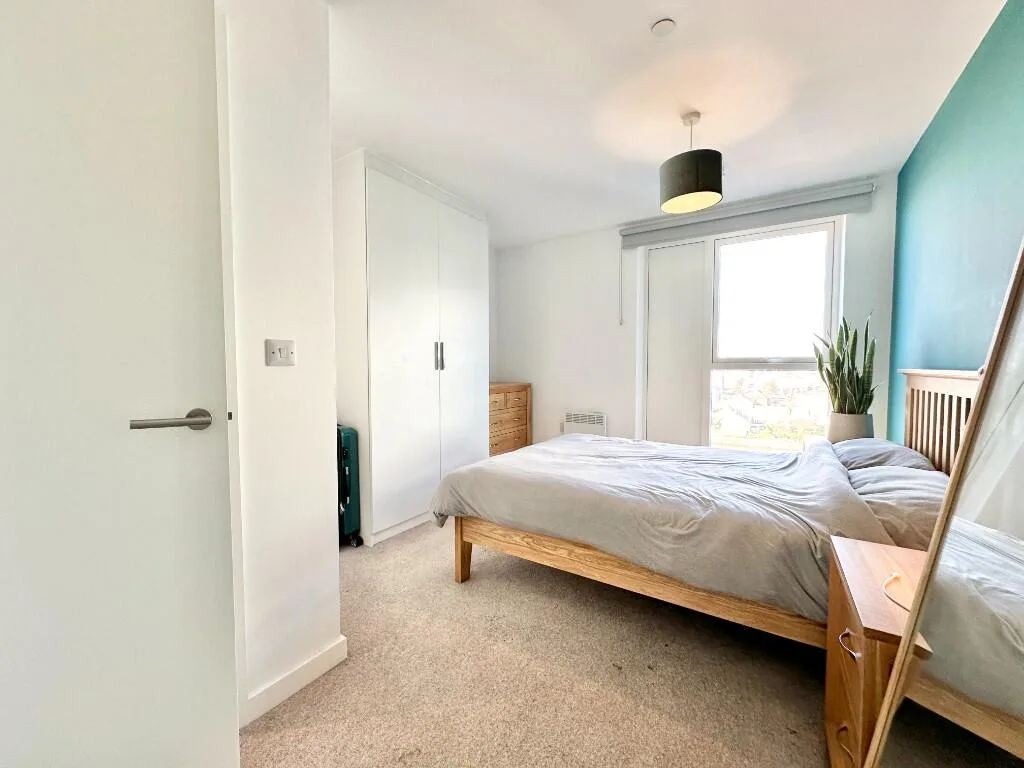 2 bedroom penthouse for rent