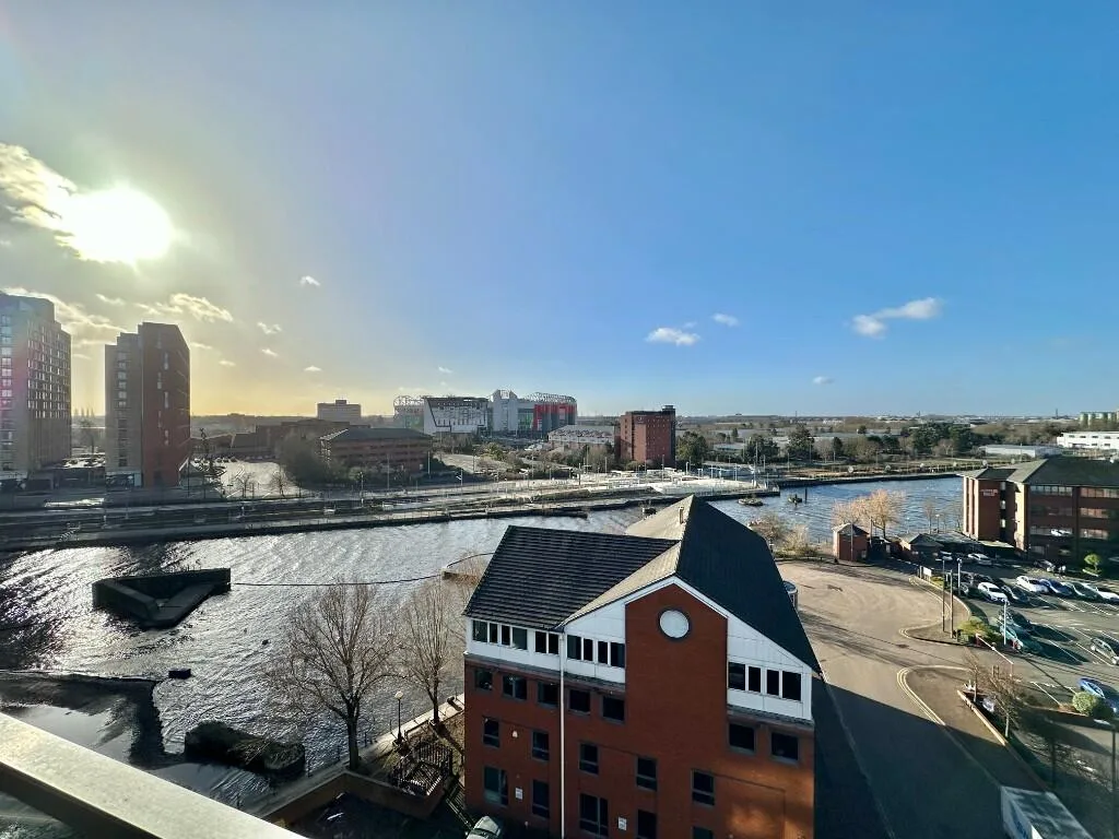 2 bedroom penthouse for rent