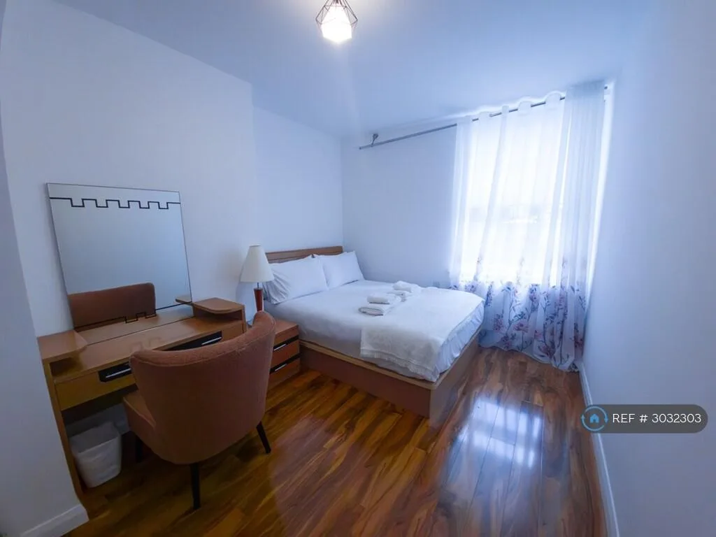 4 bedroom flat for rent