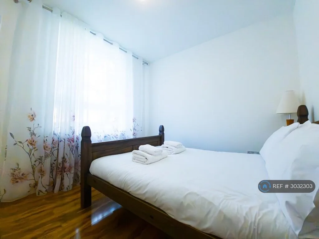 4 bedroom flat for rent