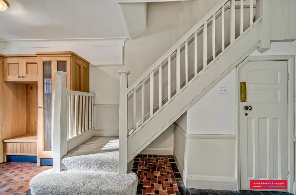 5 bedroom house for rent