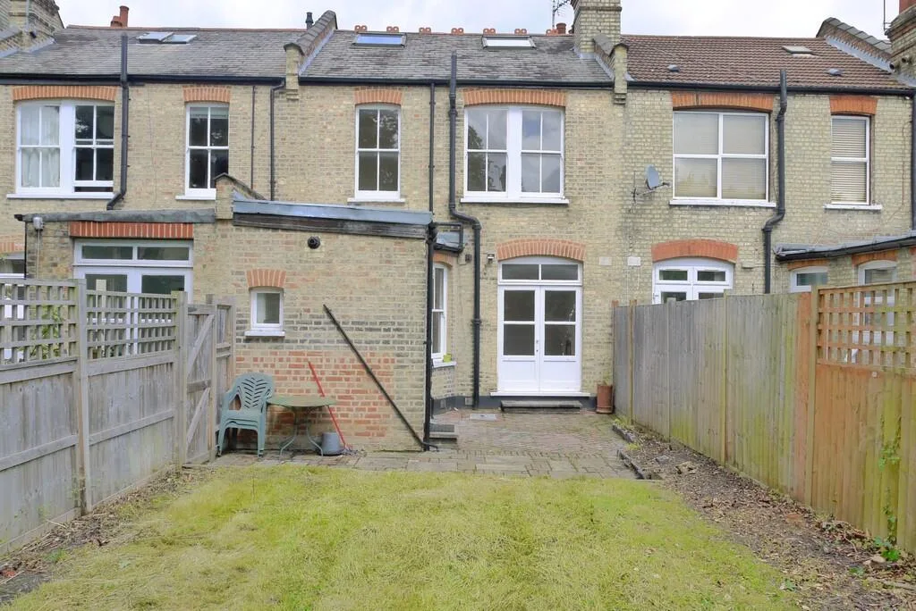 3 bedroom terraced house for rent