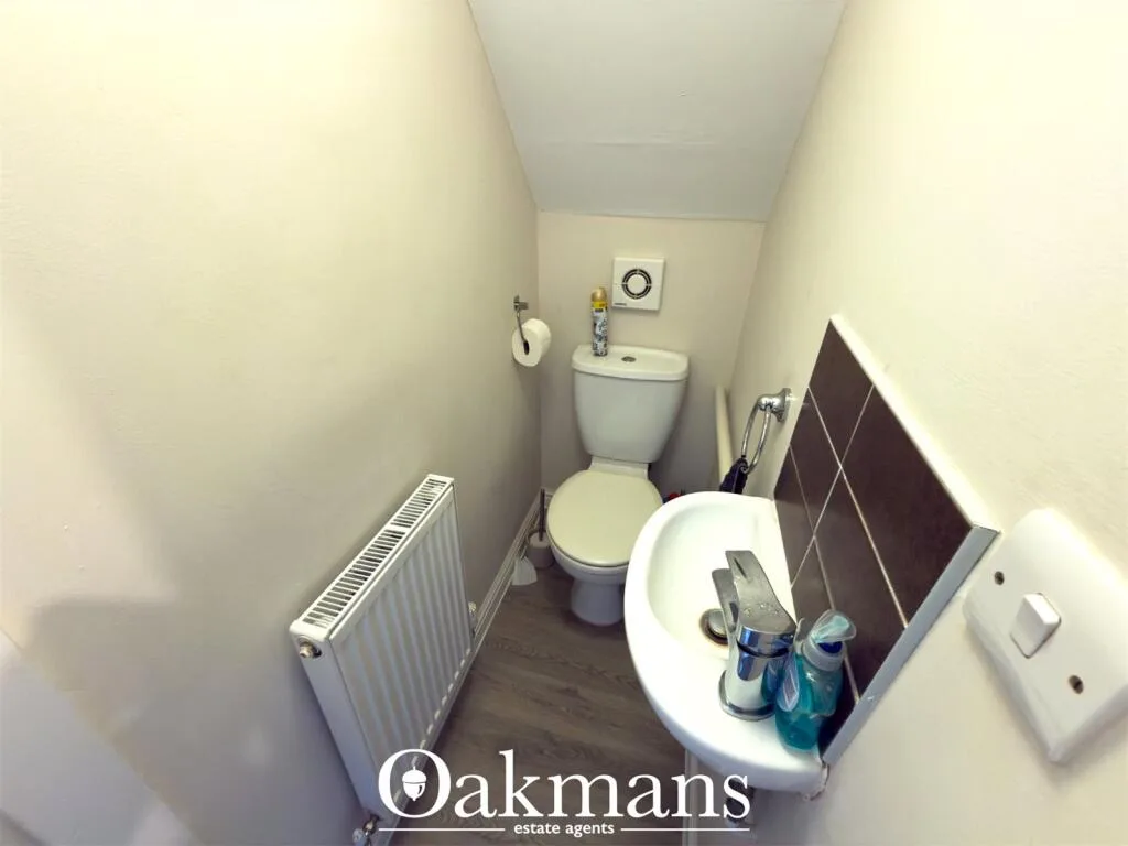 6 bedroom house for rent