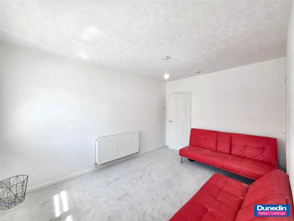 1 bedroom maisonette for rent