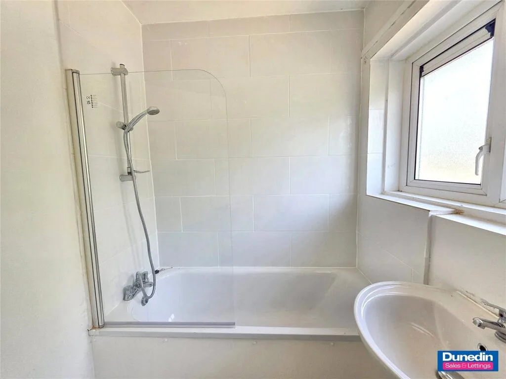 1 bedroom maisonette for rent