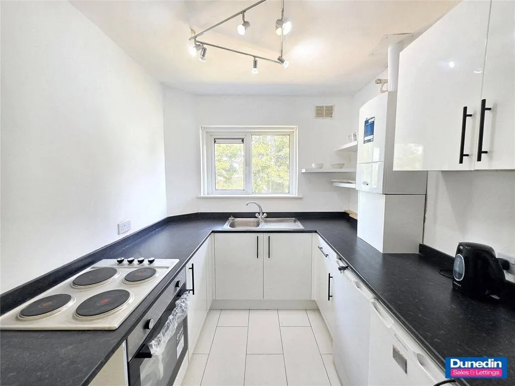 1 bedroom maisonette for rent