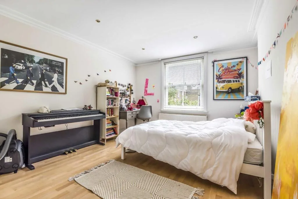 3 bedroom flat for rent