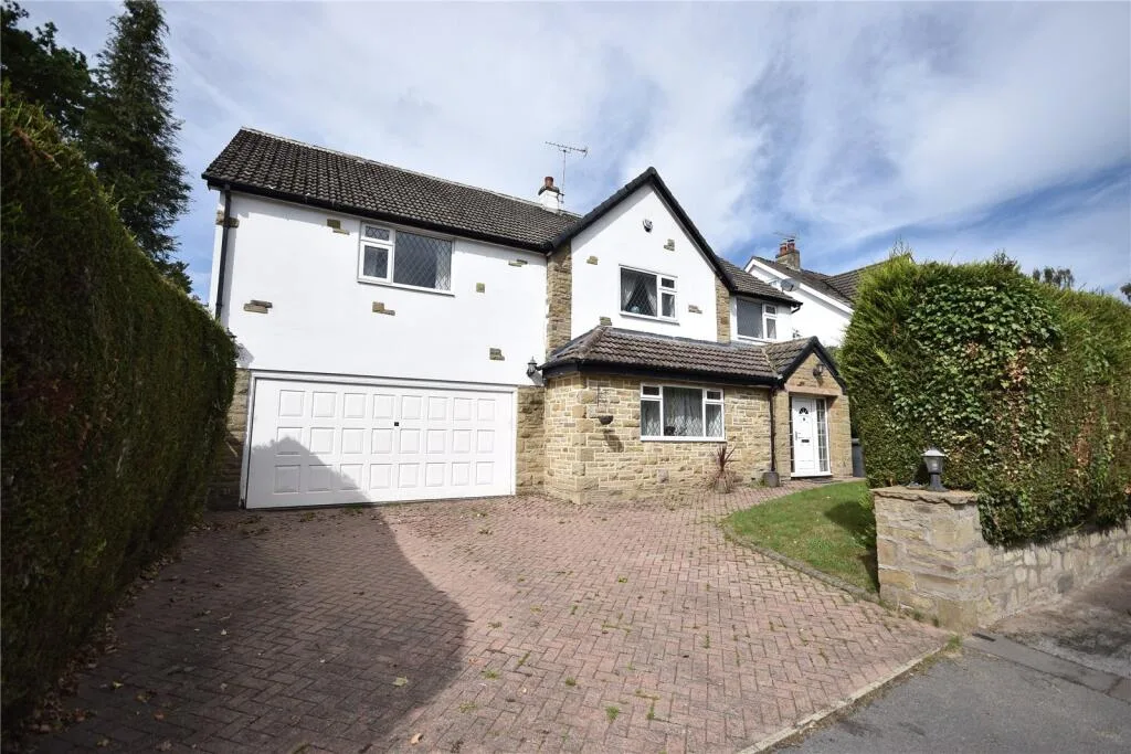 5 bedroom detached house for rent