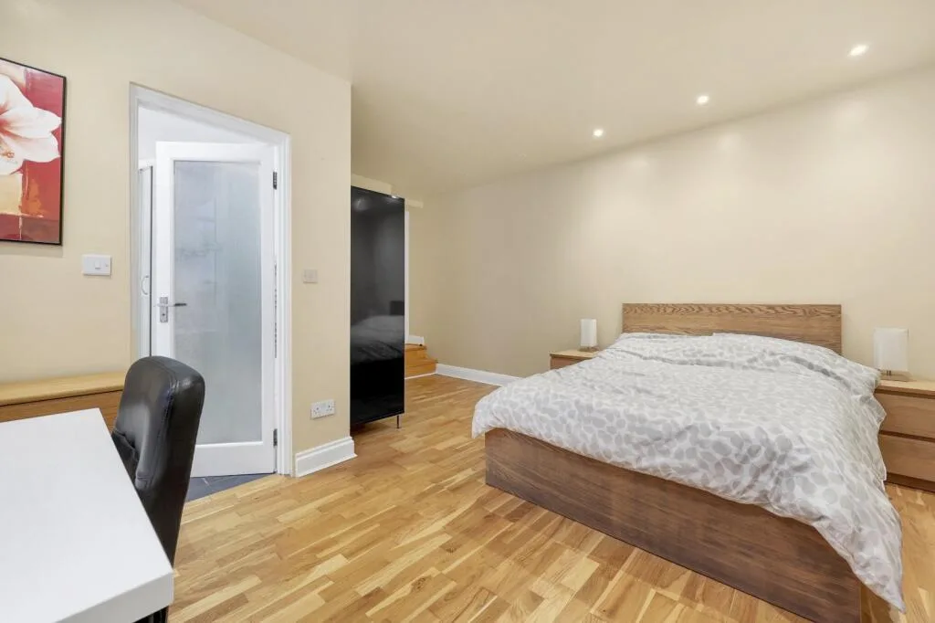 3 bedroom apartment for rent